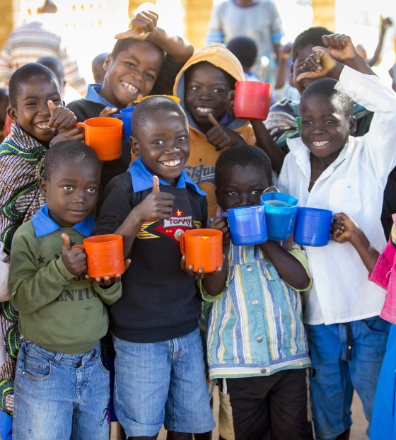 20 años alimentando a los niños